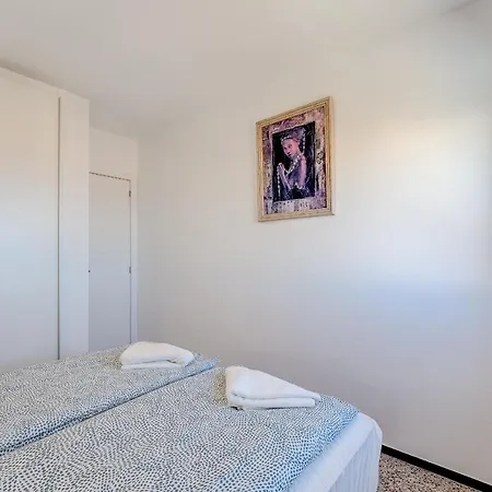 Cristianos Achacay Bluesky Apartament