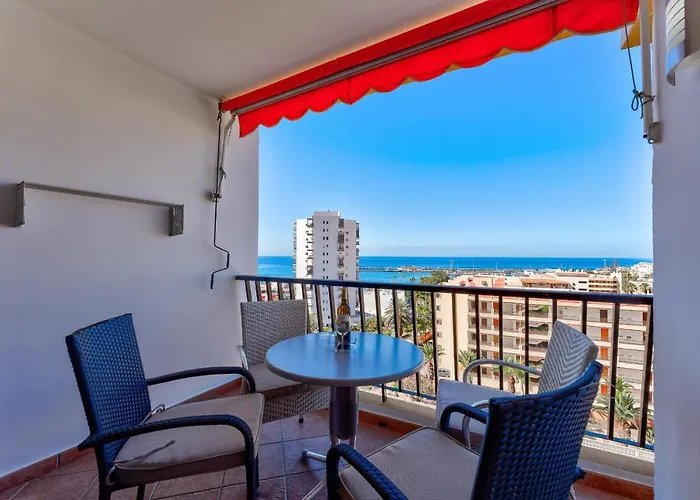 Cristianos Achacay Bluesky *