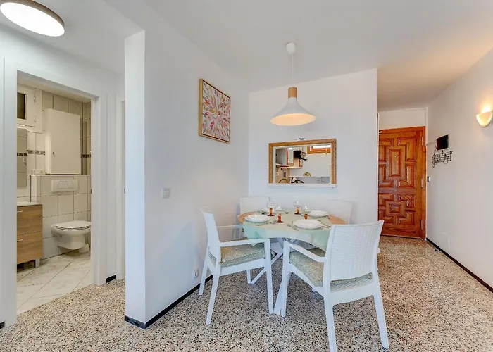 Cristianos Achacay Bluesky Los Cristianos (Tenerife)