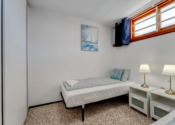 Cristianos Achacay Bluesky Los Cristianos (Tenerife)